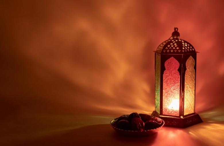 Moon-Faced Beloved: Ramadan During Lockdown