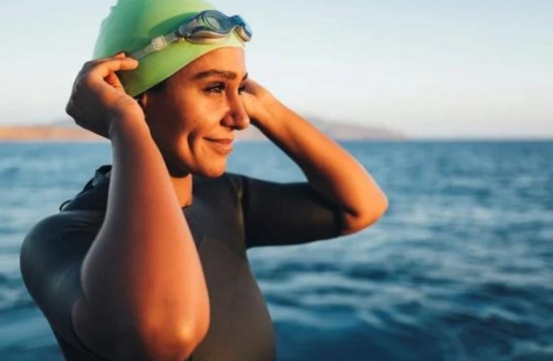 Saudi swimmer breaks women's world record for Red Sea crossing