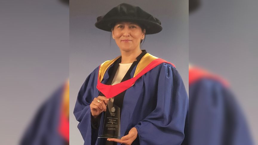 Bana Gora, MWC Chief Executive receives the Bradford College Honorary Fellow Award