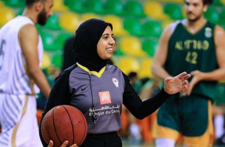First-ever hijab-wearing basketball referee at Tokyo Olympics